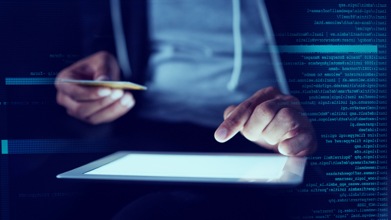 Hacker bei Kartenbetrug